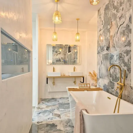 Splendide Design - Neuf Dynamique Apartment